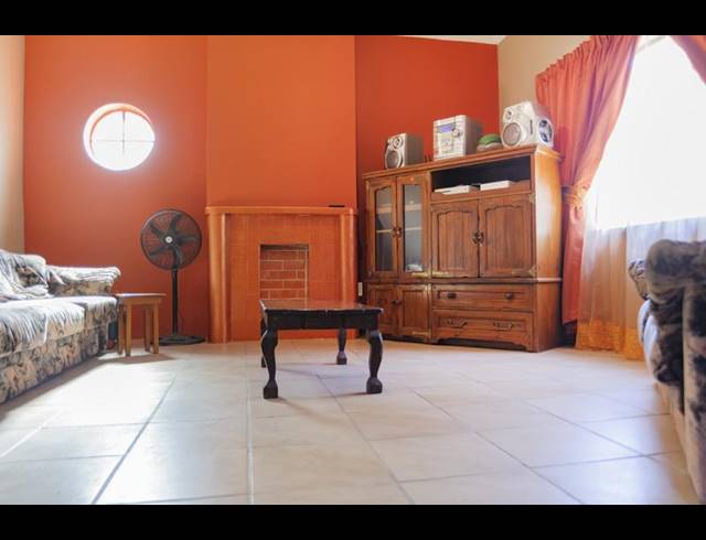 3 BEDROOM HOUSE FOR SALE IN NIGEL EXT 2